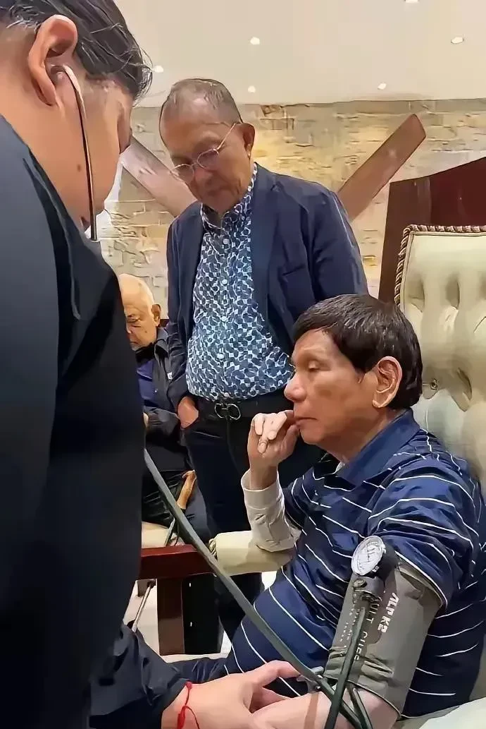 赫尔塔柏林主场告负，遭遇不利局面